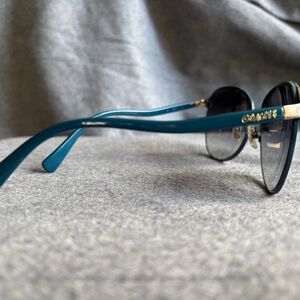 Coach aviator style sunglasses